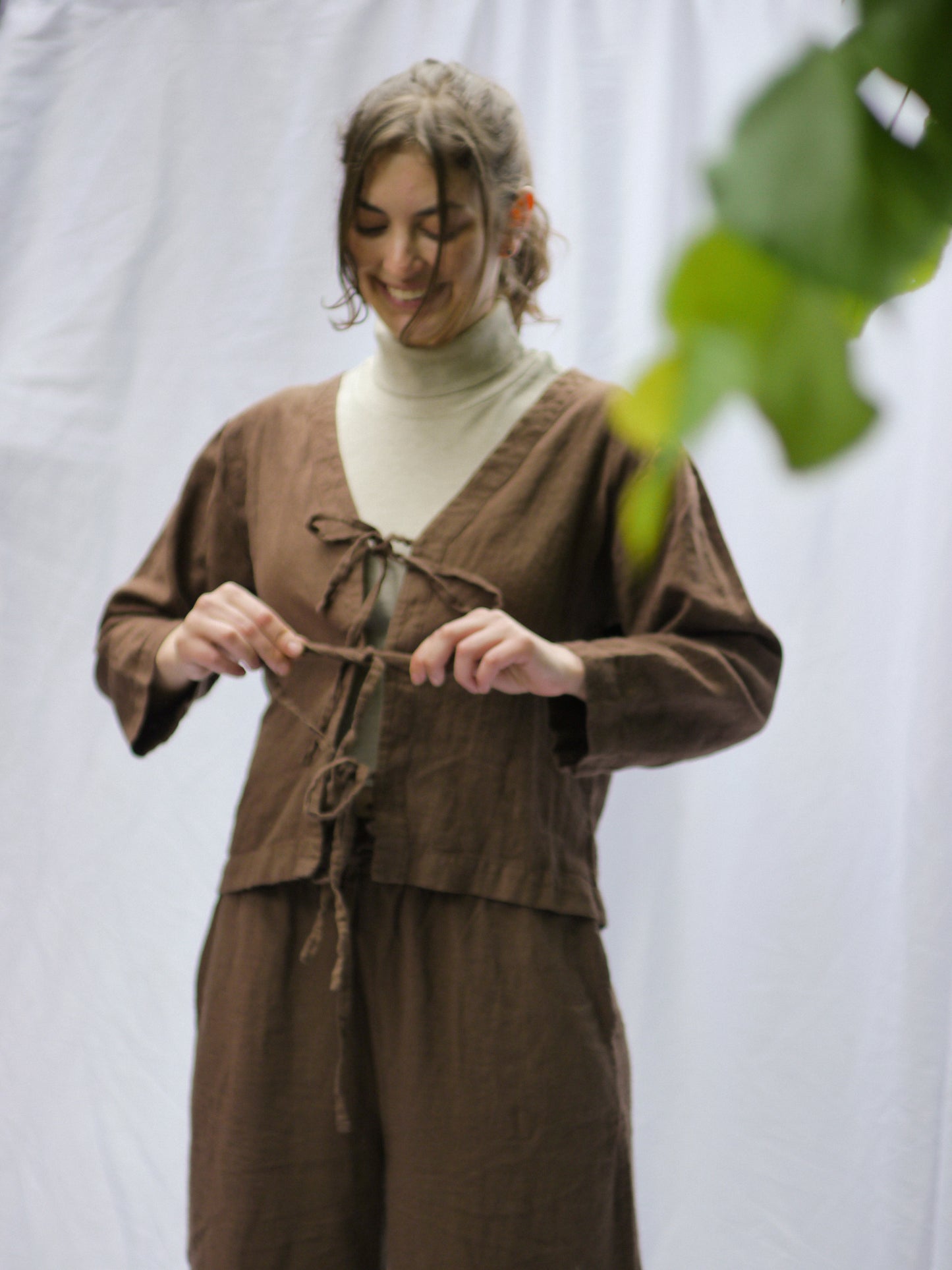 BROWN LINEN TOP